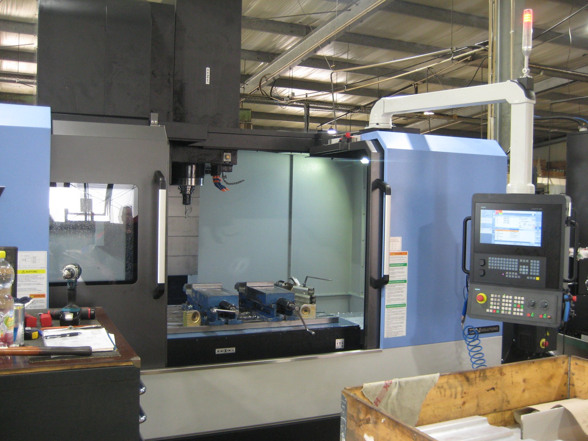 Vertikal-Bearbeitungszentrum DN Solutions Mynx 7500/50 II